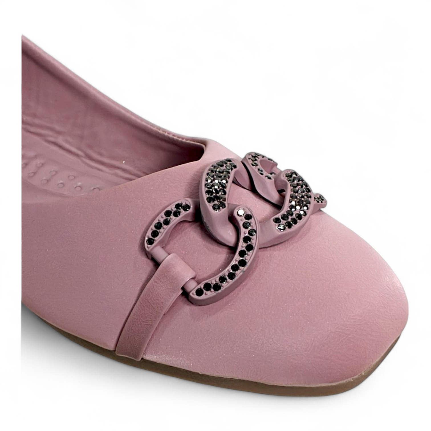 Close-up of Embellished 3 Circle design on Peach Belly Flat Shoes