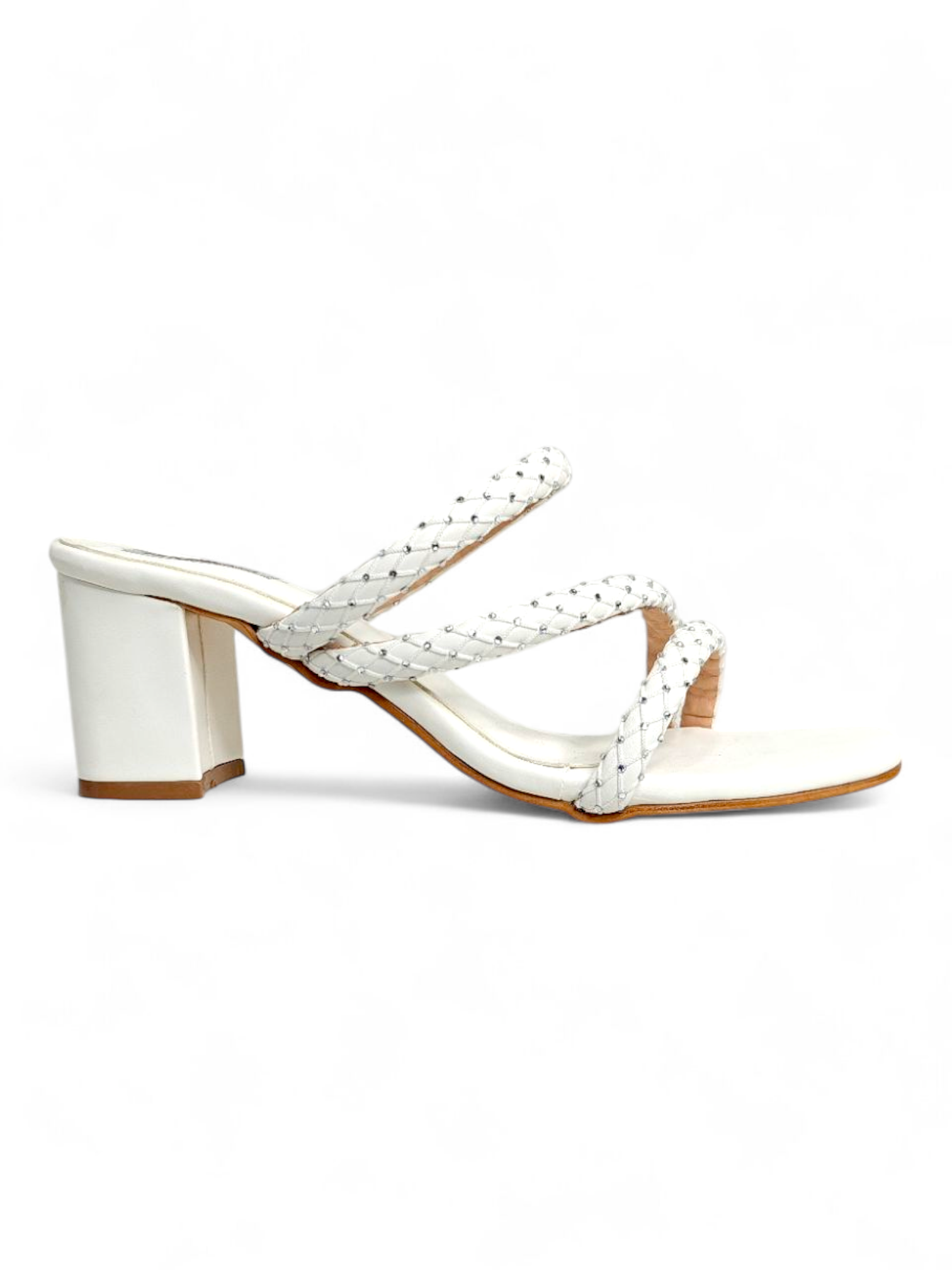 Side profile of white women’s braided strap block heel sandals with toe ring